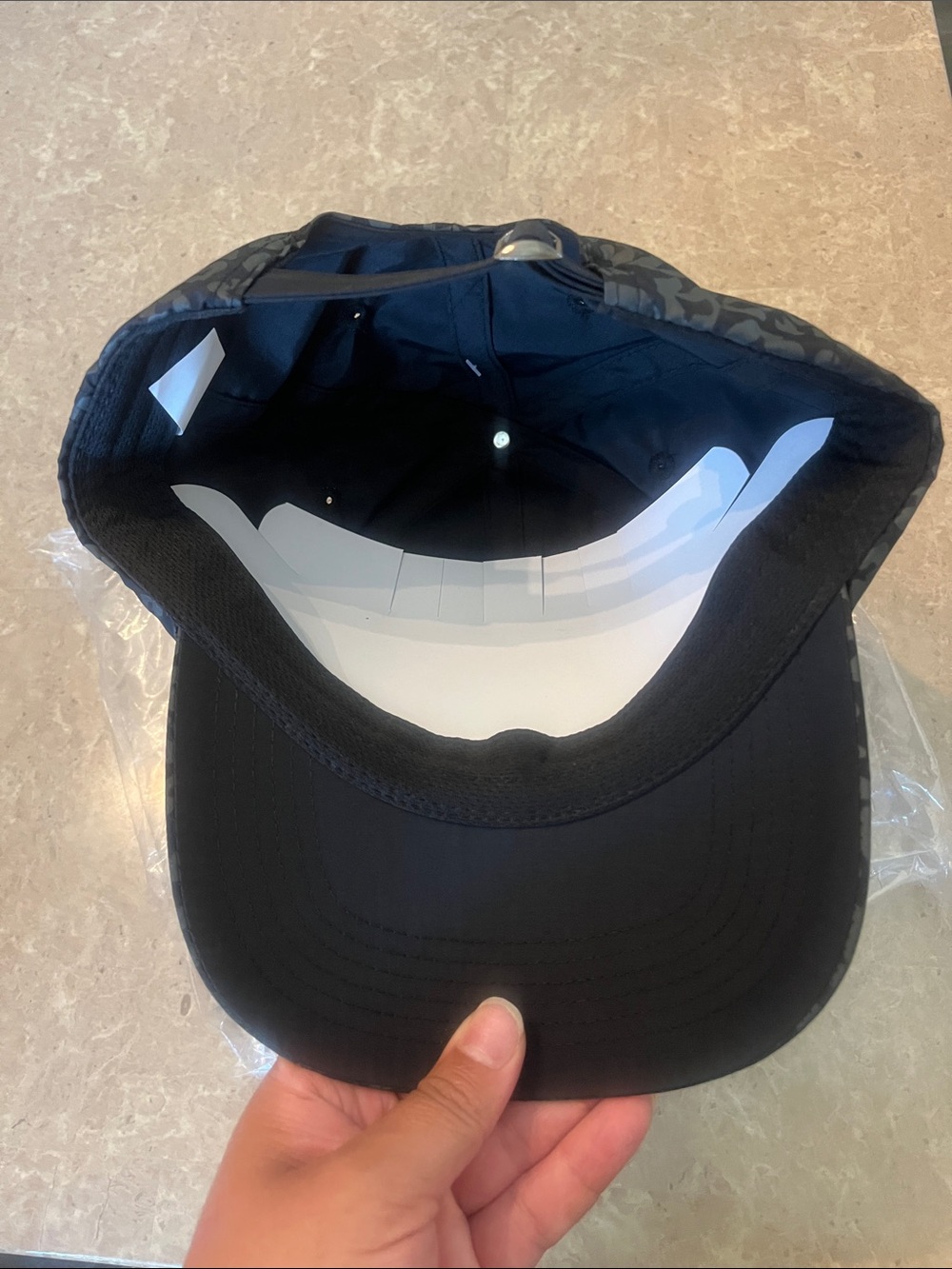 Women’s Gaim Classic Fitness Running Hat, Black Leopard BNWT - Picture 5 of 9